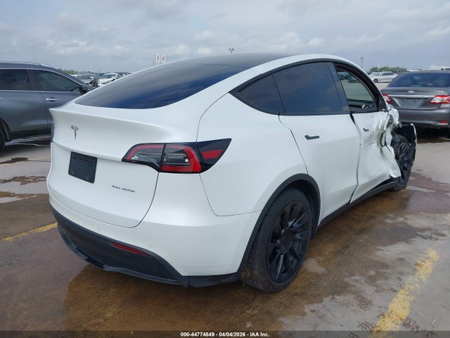 Продаж на аукціоні авто 2022 Tesla Model Y Long Range Dual Motor All-wheel Drive, vin: 7SAYGDEE1NA011043, номер лоту: 44774849