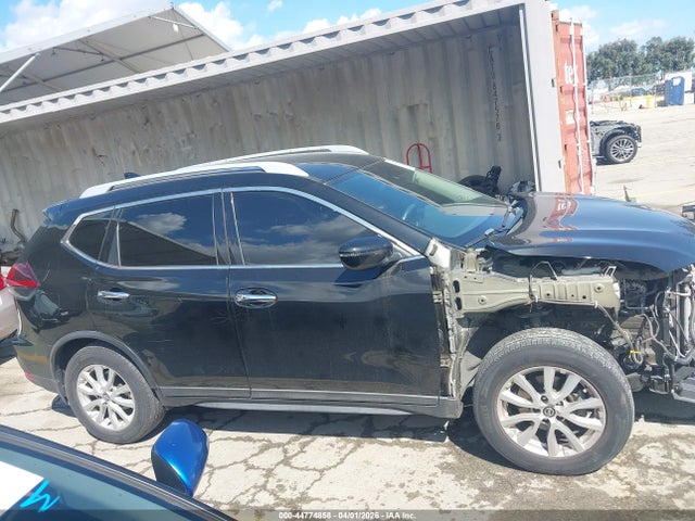 Nissan ROGUE SV 2019 5N1AT2MT8KC703712 Image 14