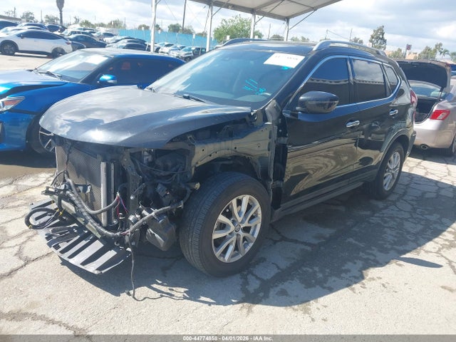 Nissan ROGUE SV 2019 5N1AT2MT8KC703712 Image 2