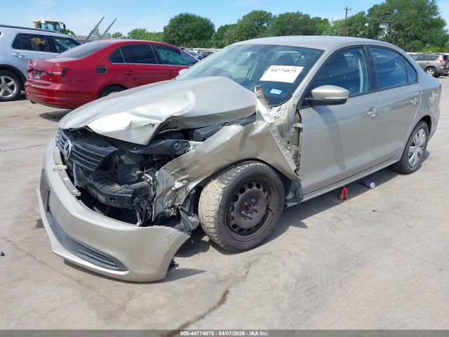 2014 Volkswagen Jetta 1.8t Se მანქანა იყიდება აუქციონზე, vin: 3VWD17AJXEM314626, აუქციონის ნომერი: 44774875
