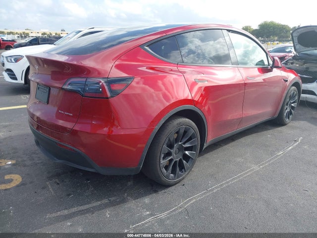 Продажа на аукционе авто 2024 Tesla Model Y Long Range Dual Motor All-wheel Drive, vin: 7SAYGDEE0RA257555, номер лота: 44774886