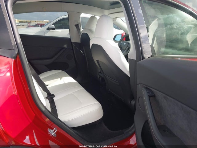 Продажа на аукционе авто 2024 Tesla Model Y Long Range Dual Motor All-wheel Drive, vin: 7SAYGDEE0RA257555, номер лота: 44774886