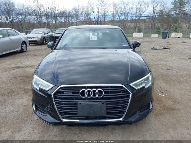 2019 AUDI A3 WAUBEGFF2KA098876 Photo 5