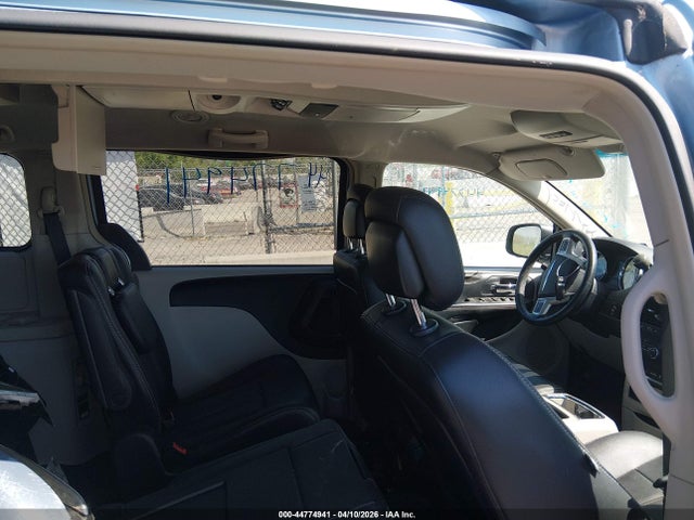 Продаж на аукціоні авто 2016 Chrysler Town & Country Touring, vin: 2C4RC1BG7GR231315, номер лоту: 44774941
