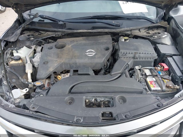 2014 Nissan Altima 2.5 S მანქანა იყიდება აუქციონზე, vin: 1N4AL3AP0EN225673, აუქციონის ნომერი: 44774965