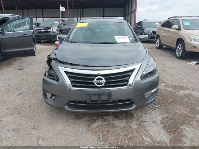 2014 Nissan Altima 2.5 S მანქანა იყიდება აუქციონზე, vin: 1N4AL3AP0EN225673, აუქციონის ნომერი: 44774965