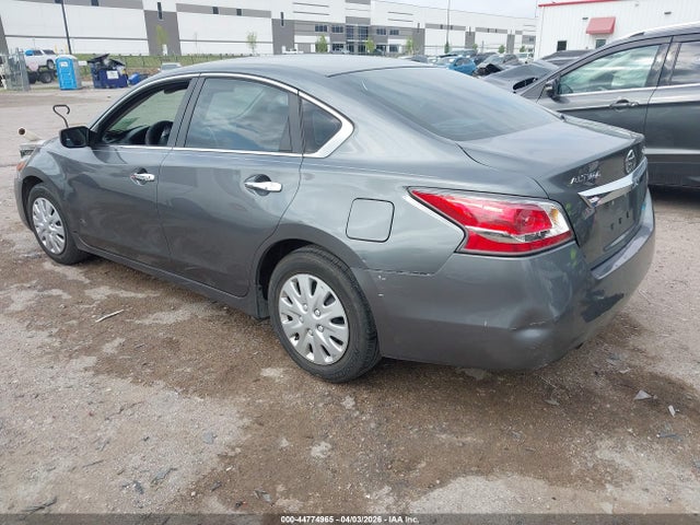 2014 Nissan Altima 2.5 S მანქანა იყიდება აუქციონზე, vin: 1N4AL3AP0EN225673, აუქციონის ნომერი: 44774965