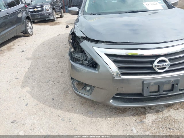 2014 Nissan Altima 2.5 S მანქანა იყიდება აუქციონზე, vin: 1N4AL3AP0EN225673, აუქციონის ნომერი: 44774965
