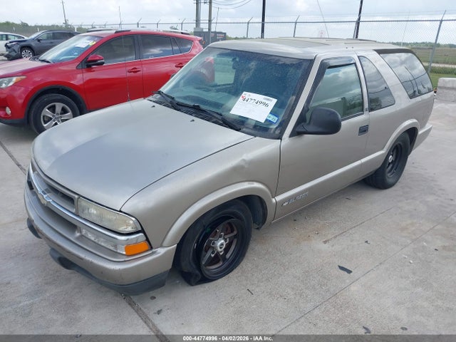 1998 Chevrolet Blazer Ls მანქანა იყიდება აუქციონზე, vin: 1GNCS18WXWK208459, აუქციონის ნომერი: 44774996