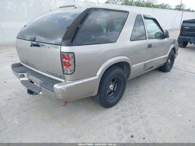 1998 Chevrolet Blazer Ls მანქანა იყიდება აუქციონზე, vin: 1GNCS18WXWK208459, აუქციონის ნომერი: 44774996