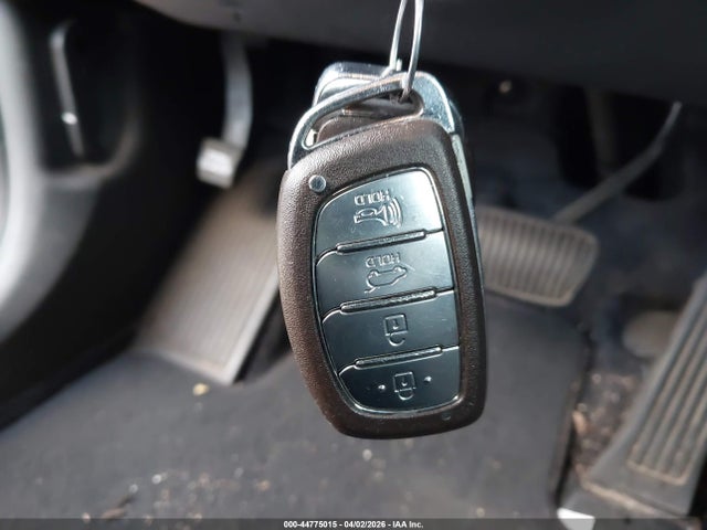 KM8J33A2XHU518274 Hyundai Tucson Sport