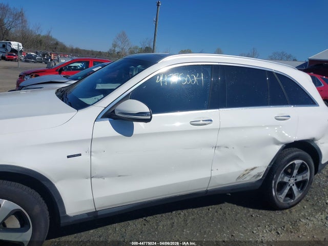 Продажа на аукционе авто 2016 Mercedes-benz Glc 300 4matic, vin: WDC0G4KB0GF041215, номер лота: 44775024