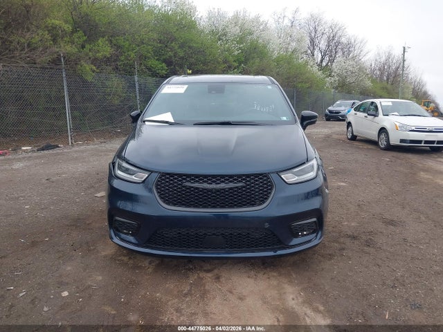 Продажа на аукционе авто 2023 Chrysler Pacifica Hybrid Limited, vin: 2C4RC1S74PR618839, номер лота: 44775026