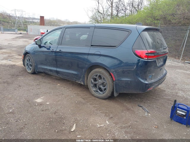 Продажа на аукционе авто 2023 Chrysler Pacifica Hybrid Limited, vin: 2C4RC1S74PR618839, номер лота: 44775026