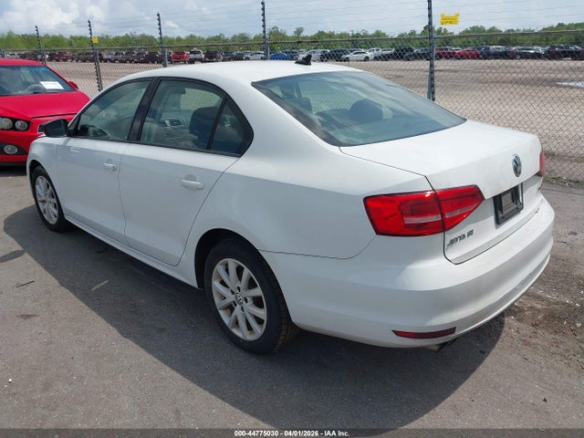3VWD17AJ4FM418207 Volkswagen Jetta 1.8t Se