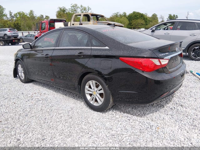 2013 Hyundai Sonata Gls მანქანა იყიდება აუქციონზე, vin: 5NPEB4AC3DH554383, აუქციონის ნომერი: 44775036