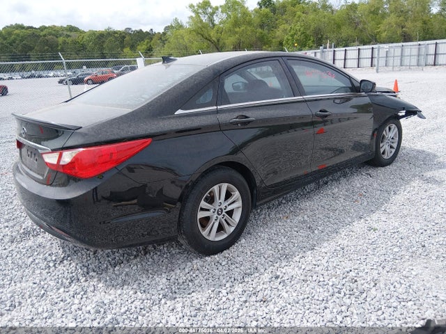 2013 Hyundai Sonata Gls მანქანა იყიდება აუქციონზე, vin: 5NPEB4AC3DH554383, აუქციონის ნომერი: 44775036