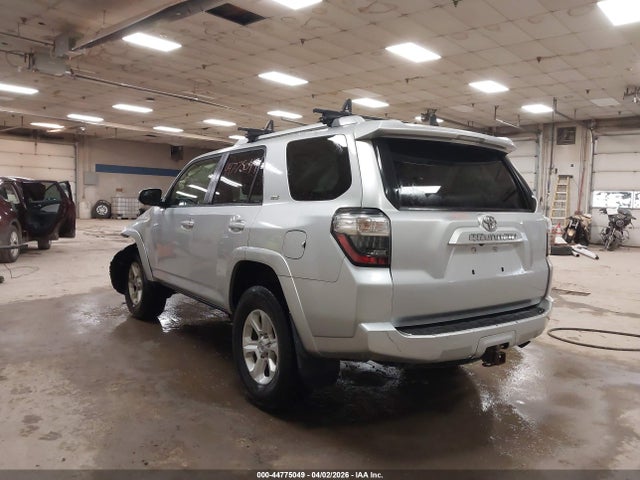 Продажа на аукционе авто 2015 Toyota 4runner Sr5, vin: JTEBU5JR7F5220525, номер лота: 44775049