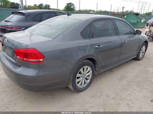 Aukcja sprzedaży 2015 Volkswagen Passat 1.8t Wolfsburg Edition, vin: 1VWAS7A32FC033067, numer aukcji: 44775115