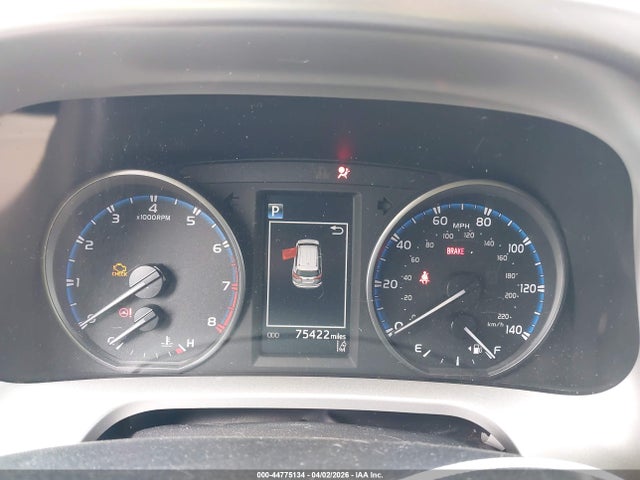 2018 TOYOTA RAV4 JTMZFREV6JD111841 Photo 6