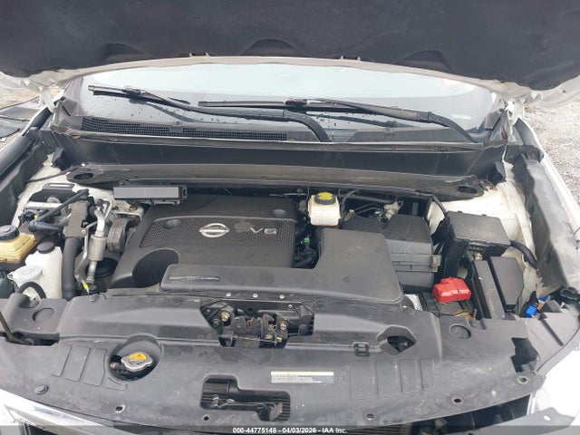 Продаж на аукціоні авто 2015 Nissan Pathfinder Platinum/s/sl/sv, vin: 5N1AR2MM5FC645037, номер лоту: 44775148