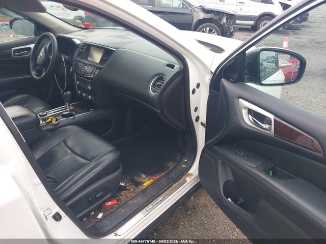 Продаж на аукціоні авто 2015 Nissan Pathfinder Platinum/s/sl/sv, vin: 5N1AR2MM5FC645037, номер лоту: 44775148