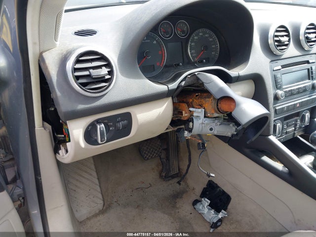 2012 AUDI A3 WAUBJAFM7CA138779 Photo 5