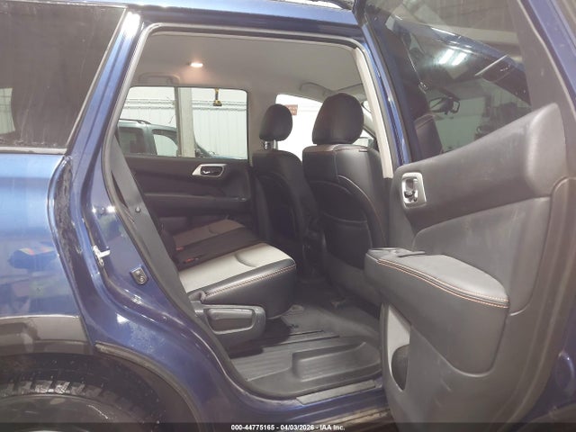 5N1DR2BM9LC649815 Nissan Pathfinder Sv 4wd