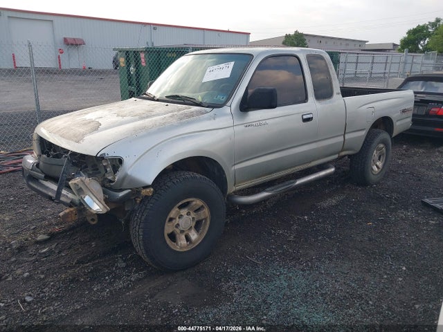 44775171 :رقم المزاد ، 4TAWN72N9YZ580655 vin ، 2000 Toyota Tacoma Base V6 مزاد بيع
