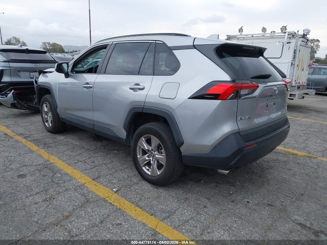 2T3P1RFV0PW330939 Toyota Rav4 Xle