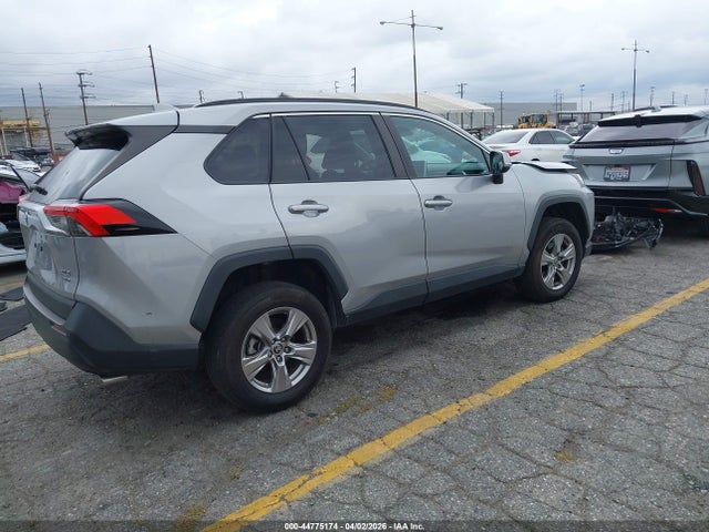 2T3P1RFV0PW330939 Toyota Rav4 Xle