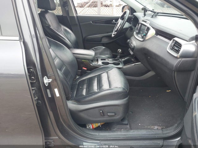 44775182 :رقم المزاد ، 5XYPHDA58HG284444 vin ، 2017 Kia Sorento 3.3l Ex مزاد بيع