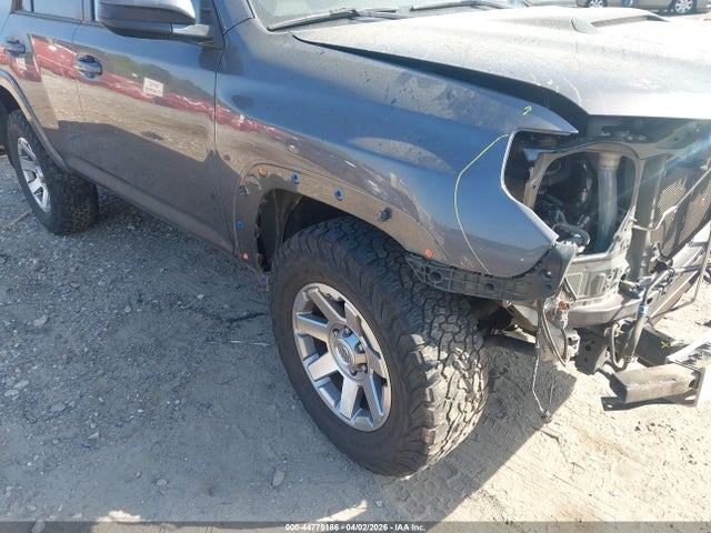 JTEBU5JR4G5385692 Toyota 4runner Trail