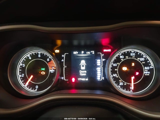 Aukcja sprzedaży 2016 Jeep Cherokee Altitude, vin: 1C4PJMCB4GW152421, numer aukcji: 44775190