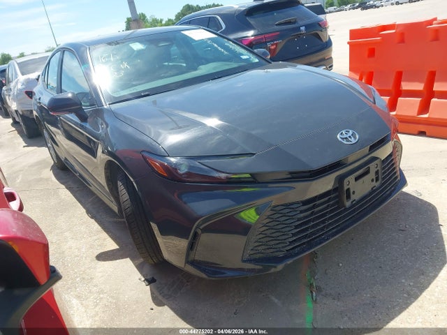 2025 Toyota Camry Le მანქანა იყიდება აუქციონზე, vin: 4T1DAACK3SU594642, აუქციონის ნომერი: 44775202