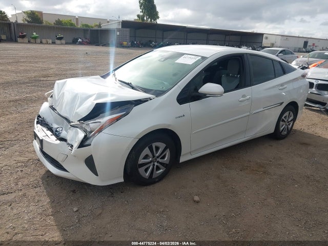 JTDKARFU9H3048434 Toyota Prius Three