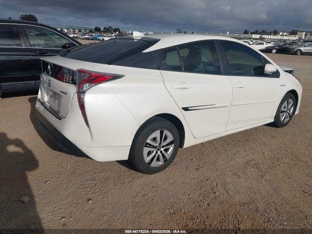 JTDKARFU9H3048434 Toyota Prius Three