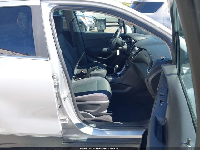 Chevrolet Trax Lt 2017 3GNCJLSB5HL133885 Image 5