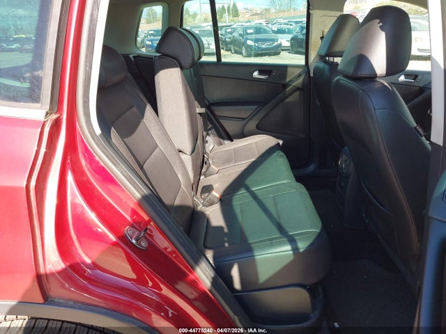 2011 VOLKSWAGEN TIGUAN WVGAV7AX6BW000784 Photo 7