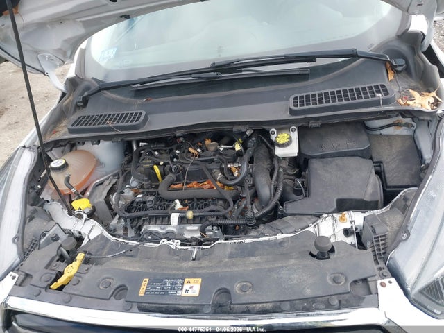 1FMCU9GD3KUA84871 Ford ESCAPE SE