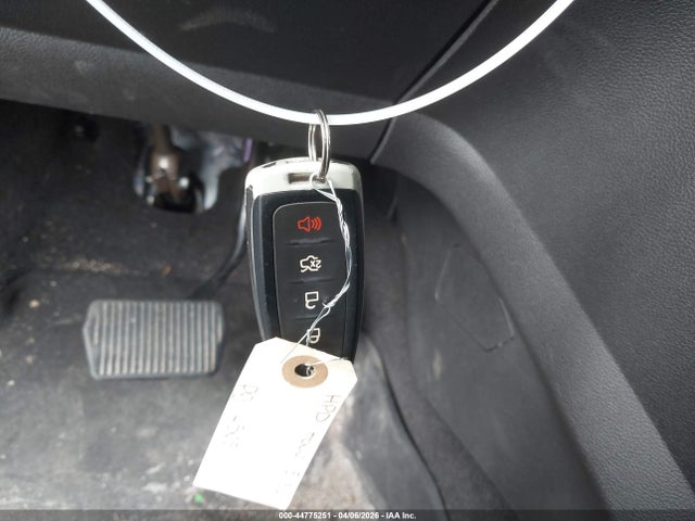 1FMCU9GD3KUA84871 Ford ESCAPE SE