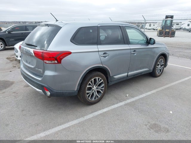 Aukcja sprzedaży 2016 Mitsubishi Outlander Se, vin: JA4AZ3A35GZ002833, numer aukcji: 44775252