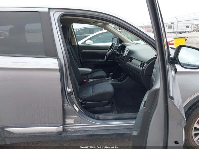 Aukcja sprzedaży 2016 Mitsubishi Outlander Se, vin: JA4AZ3A35GZ002833, numer aukcji: 44775252