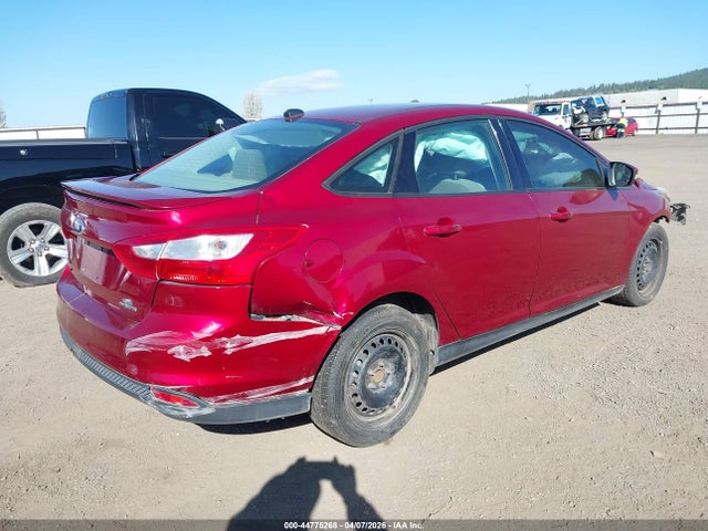2013 Ford Focus Se მანქანა იყიდება აუქციონზე, vin: 1FADP3F28DL222643, აუქციონის ნომერი: 44775268