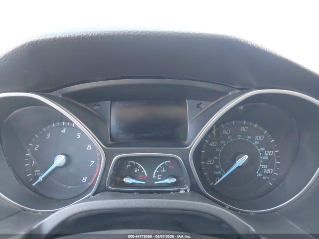 2013 Ford Focus Se მანქანა იყიდება აუქციონზე, vin: 1FADP3F28DL222643, აუქციონის ნომერი: 44775268