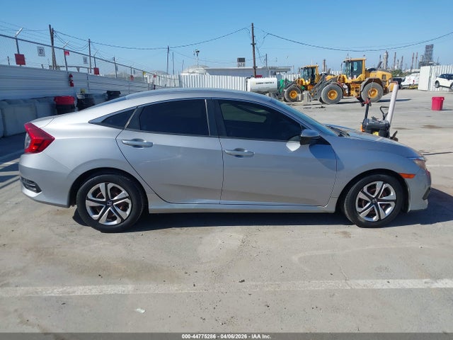 Honda Civic Lx 2018 2HGFC2F53JH527268 Image 13