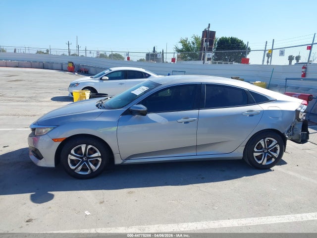 Honda Civic Lx 2018 2HGFC2F53JH527268 Image 14