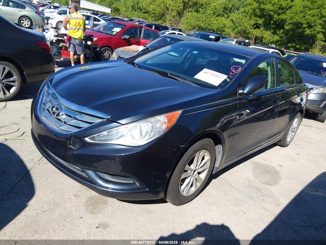 2011 HYUNDAI SONATA 5NPEB4AC7BH140231 Photo 1
