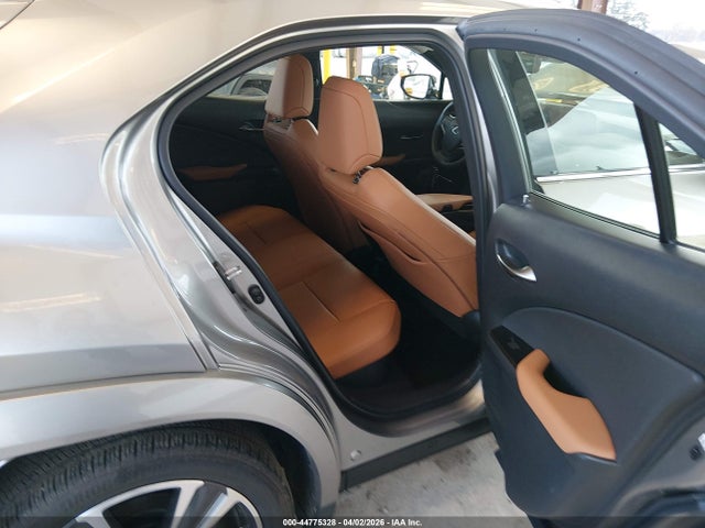 JTHP9JBH6N2060369 Lexus UX 250H