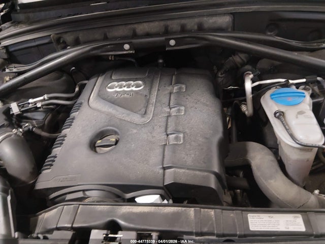 Продажа на аукционе авто 2017 Audi Q5 2.0t Premium, vin: WA1L2AFP5HA046005, номер лота: 44775339